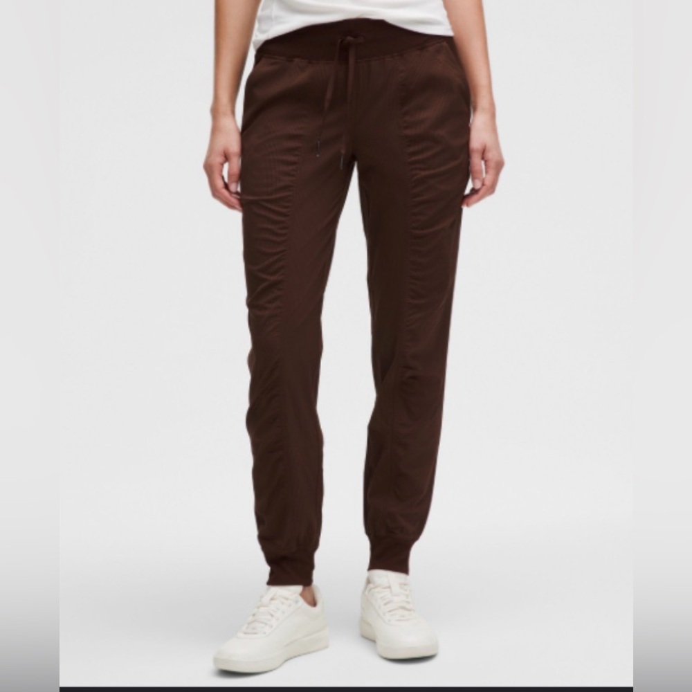 🎇🥉Lululemon Bronze Jogger Pants - Picture 2 of 5
